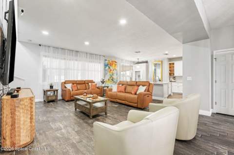 385 Cownie Avenue, Palm Bay FL - photo 8 of 36
