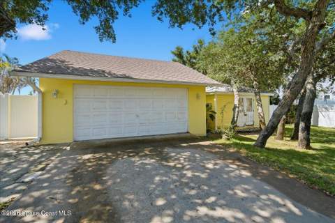 205 Sea Dunes Drive, Melbourne Beach FL - photo 7 of 83