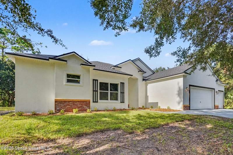 5 bedroom Single Family Residence at 3025 Fawn Lake Boulevard, Fawn Lake Pud Phase 2 Unit 3, Mims — photo 3
