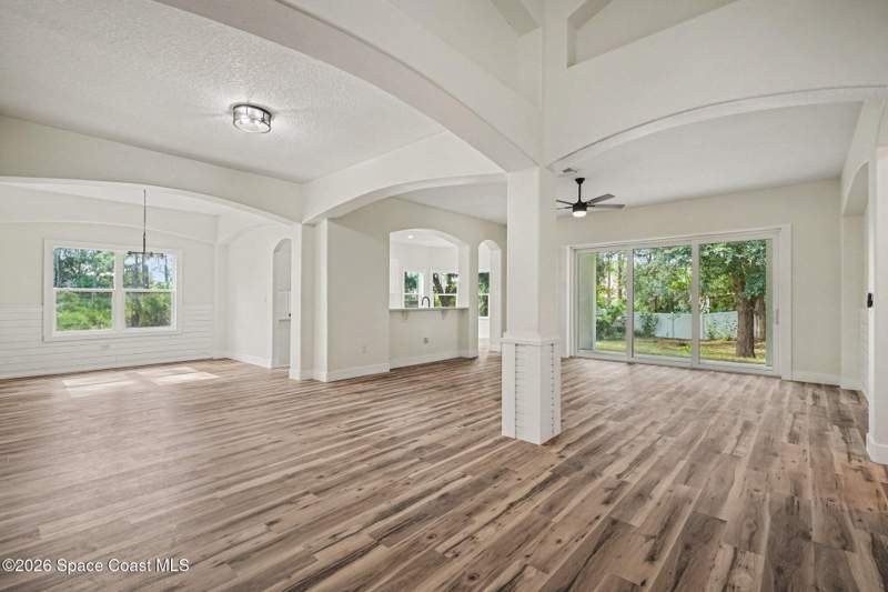 5 bedroom Single Family Residence at 3025 Fawn Lake Boulevard, Fawn Lake Pud Phase 2 Unit 3, Mims — photo 5