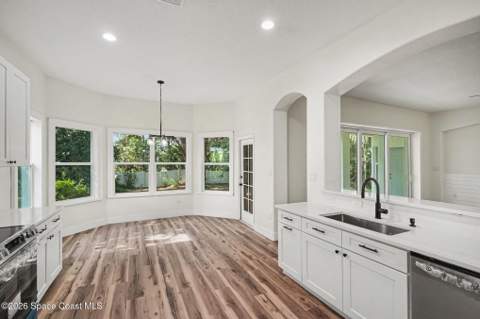 3025 Fawn Lake Boulevard, Mims FL - photo 11 of 29