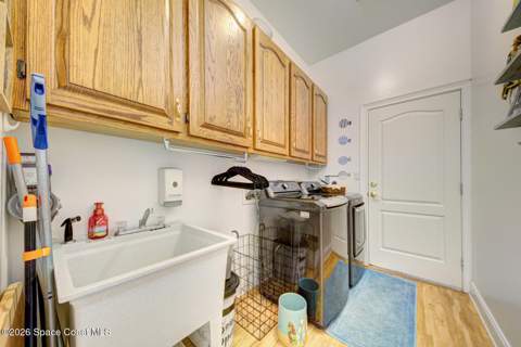 4056 Sand Ridge Drive, Merritt Island FL - photo 11 of 69