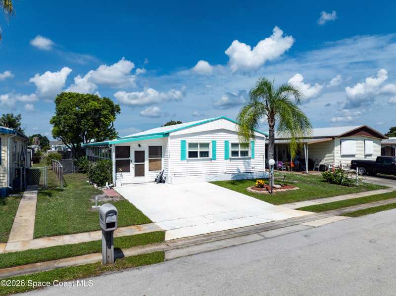 2 bedroom Manufactured Home at 1796 Live Oak Street, Palm Bay Colony Sec 1, Palm Bay — photo 1