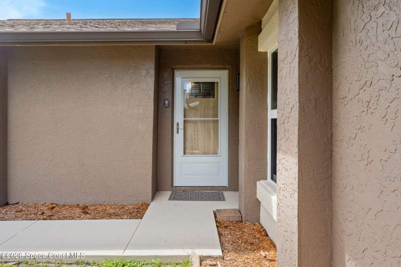4 bedroom Single Family Residence at 814 Campina Avenue, Port Malabar Unit 11, Palm Bay — photo 3