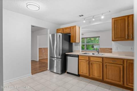 814 Campina Avenue, Palm Bay FL - photo 13 of 41