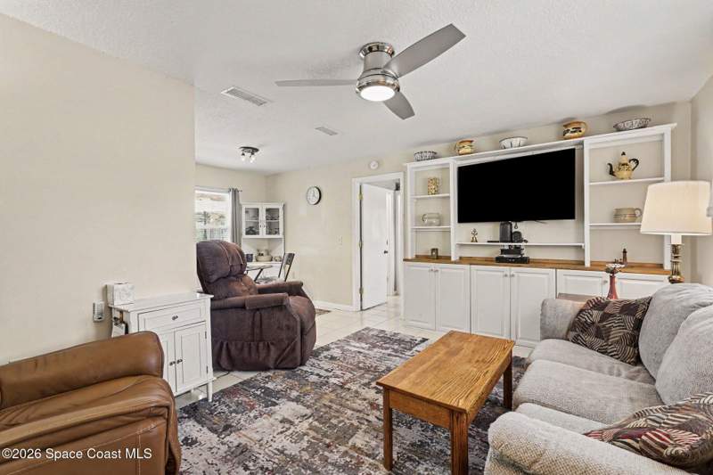 2 bedroom Single Family Residence at 1300 Cozy Court, Port Malabar Unit 48, Palm Bay — photo 4