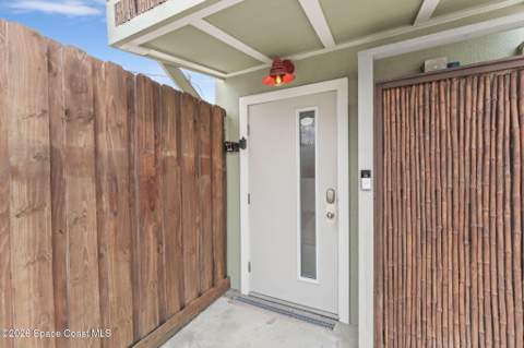 51 N Orlando Avenue, Cocoa Beach FL - photo 10 of 94