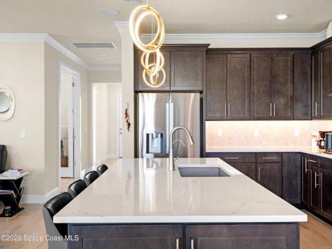 8994 Nixie Avenue, Melbourne FL - photo 8 of 37
