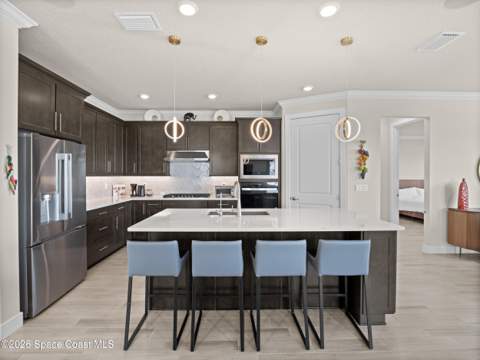8994 Nixie Avenue, Melbourne FL - photo 6 of 37