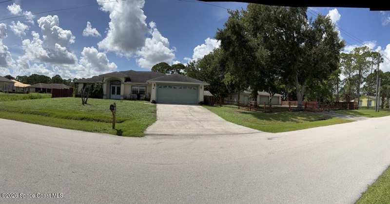 3 bedroom Single Family Residence at 704 Elmont Street, Port Malabar Unit 48, Palm Bay — photo 1
