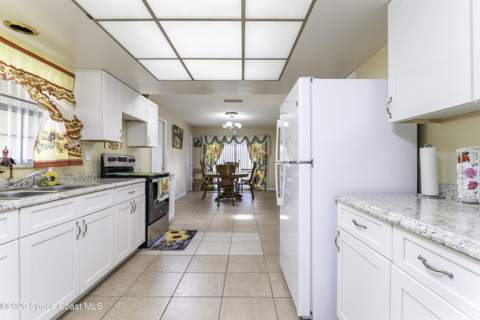 506 Walker Street, Melbourne FL - photo 8 of 53