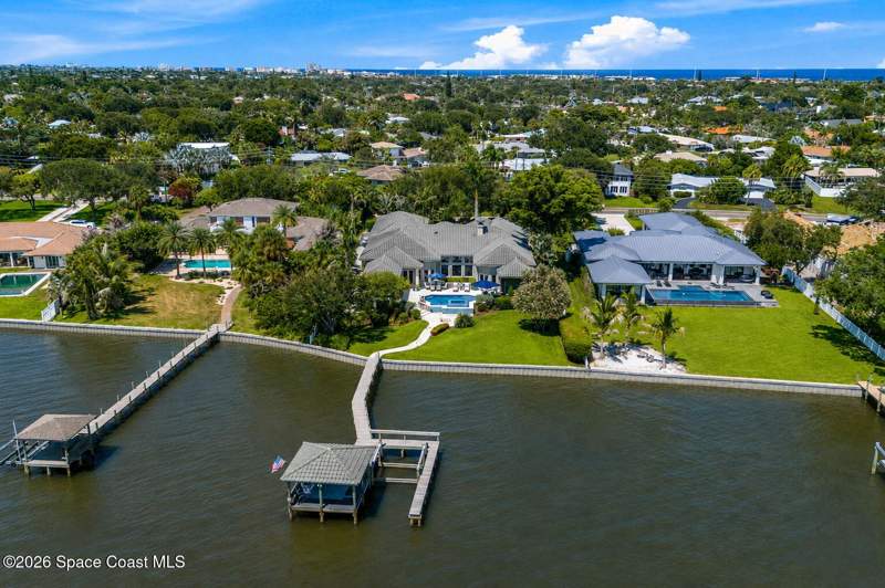 3 bedroom Single Family Residence at 200 Riverside Drive, Sunset Shores Subd, Melbourne Beach — photo 5
