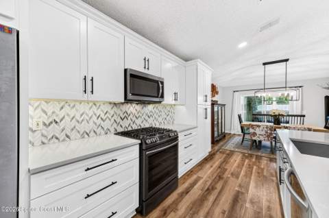 1716 Vista Lake Circle, West Melbourne FL - photo 16 of 62