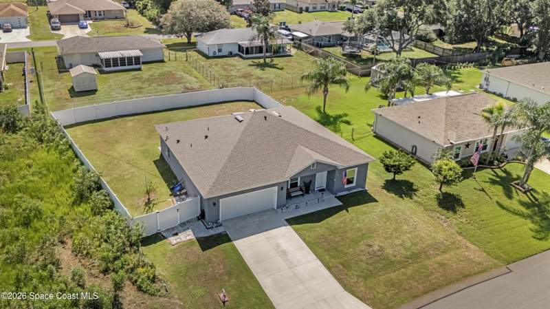 4 bedroom Single Family Residence at 2111 Thames Road, Port Malabar Unit 17, Palm Bay — photo 2