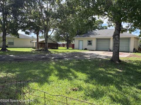 704 Elmont Street, Palm Bay FL - photo 7 of 64