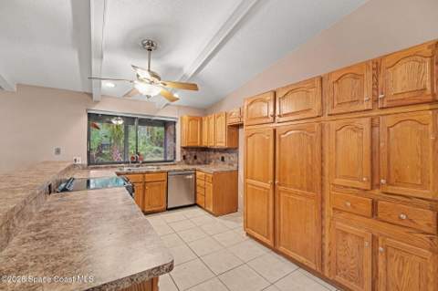8001 Pine Needle Lane, West Melbourne FL - photo 15 of 31