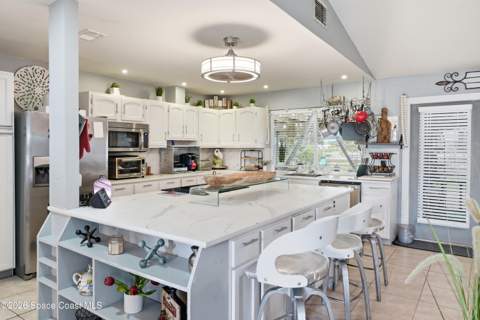 517 Linda Lane, Melbourne FL - photo 7 of 17