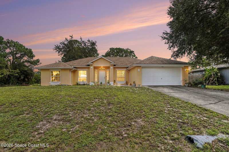 3 bedroom Single Family Residence at 403 Holin Avenue, Port Malabar Unit 20, Palm Bay — photo 1