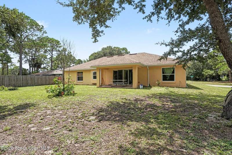 3 bedroom Single Family Residence at 403 Holin Avenue, Port Malabar Unit 20, Palm Bay — photo 2