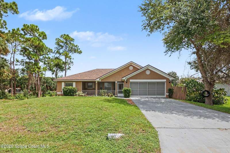 3 bedroom Single Family Residence at 2435 Palisades Drive, Port Malabar Unit 22, Palm Bay — photo 3