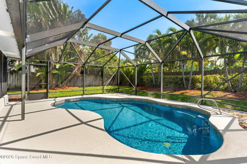 4 bedroom Single Family Residence at 6765 Angeles Road, Floridana Beach 5th Addn, Melbourne Beach — photo 3