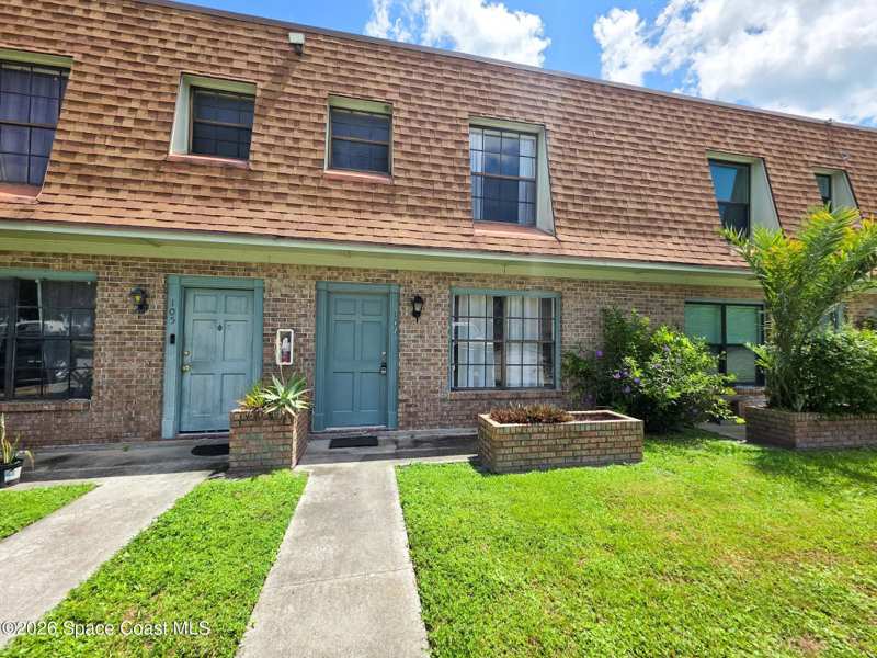 2 bedroom Townhouse at 1301 Arlington Lane #106, Arlington Pines Townhouses As Desc In Orb 3489 Pg, Palm Bay — photo 1