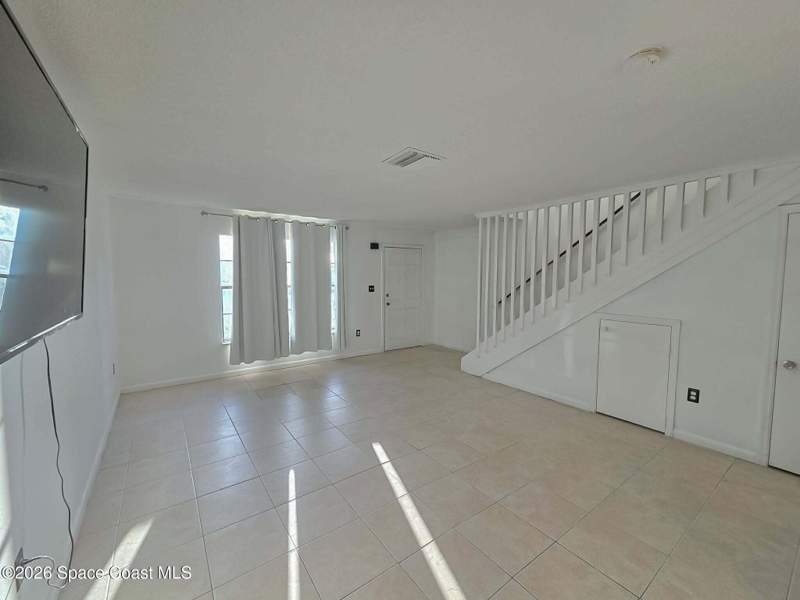 2 bedroom Townhouse at 1301 Arlington Lane #106, Arlington Pines Townhouses As Desc In Orb 3489 Pg, Palm Bay — photo 4