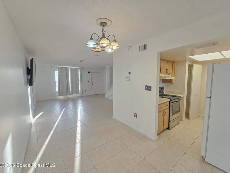 2 bedroom Townhouse at 1301 Arlington Lane #106, Arlington Pines Townhouses As Desc In Orb 3489 Pg, Palm Bay — photo 5
