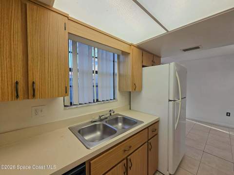 1301 Arlington Lane #106, Palm Bay FL - photo 6 of 13