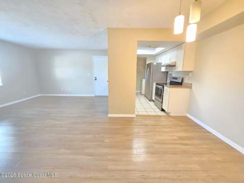 596 N Wickham Road #40, Melbourne FL - photo 6 of 15