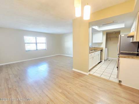 596 N Wickham Road #40, Melbourne FL - photo 7 of 15