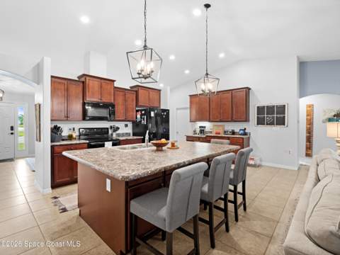 563 Alesio Avenue, Palm Bay FL - photo 7 of 39