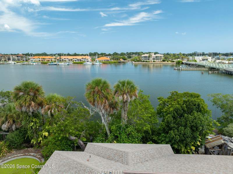 3 bedroom Single Family Residence at 11470 S Tropical Trail, Paradise Point No 4, Merritt Island — photo 4