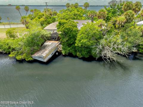 11470 S Tropical Trail, Merritt Island FL - photo 9 of 84