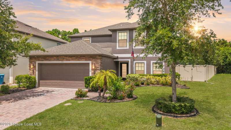 5 bedroom Single Family Residence at 553 Trymore Drive, Wellington at Bayside Lakes, Palm Bay — photo 1