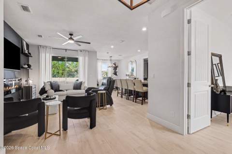 560 Topeka Road, Palm Bay FL - photo 6 of 23