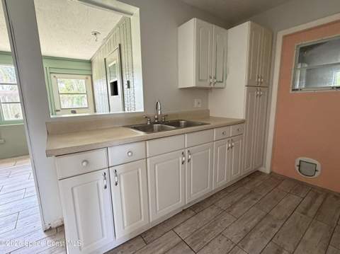 2626 Sabrina Street, Palm Bay FL - photo 9 of 28