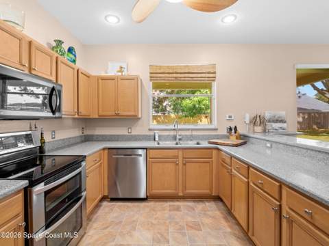 371 Brookcrest Circle, Rockledge FL - photo 13 of 44