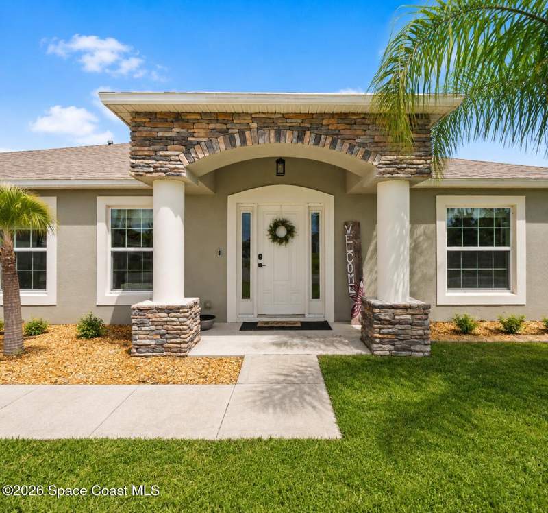 5 bedroom Single Family Residence at 563 Alesio Avenue, Port Malabar Unit 9, Palm Bay — photo 5
