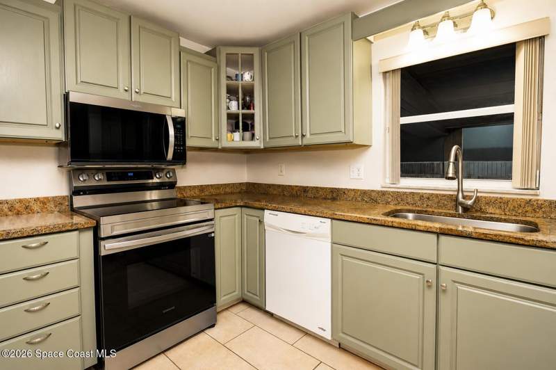 3 bedroom Single Family Residence at 485 Birchwood Lane, Colonial Heights Addn No 1, Titusville — photo 5