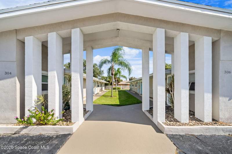 0 bedroom Condominium at 304 Johnson Avenue #304-2, Sand Reef Condo, Cape Canaveral — photo 3