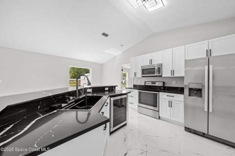 950 Hammacher Avenue, Palm Bay FL - photo 16 of 41