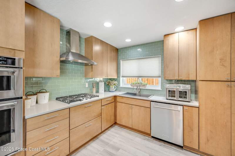 3 bedroom Single Family Residence at 452 Cardinal Drive, Waterway Estates 3rd Addn, Satellite Beach — photo 3