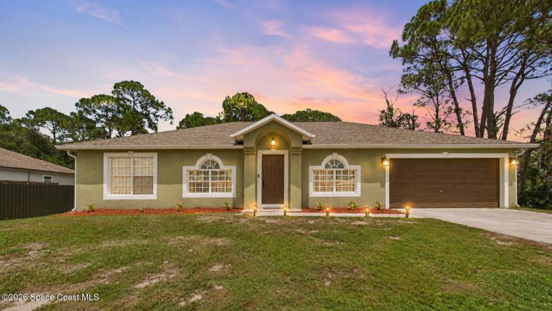 4 bedroom Single Family Residence at 583 Edison Street, Port Malabar Unit 12, Palm Bay — photo 3