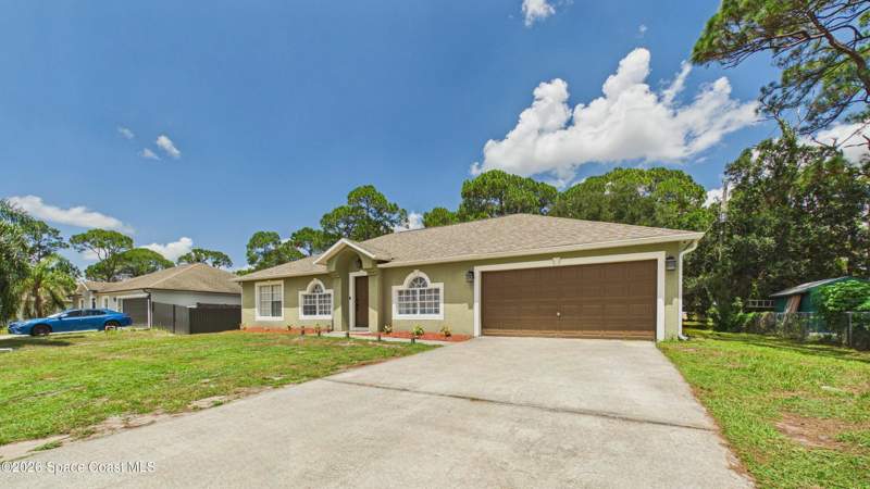 4 bedroom Single Family Residence at 583 Edison Street, Port Malabar Unit 12, Palm Bay — photo 4