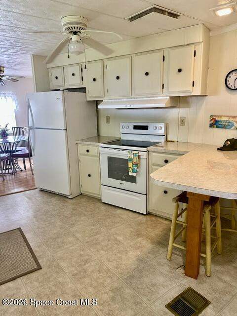 2 bedroom Manufactured Home at 931 Spruce Street, Haven Green Pinewood Sec Replat, Barefoot Bay — photo 2