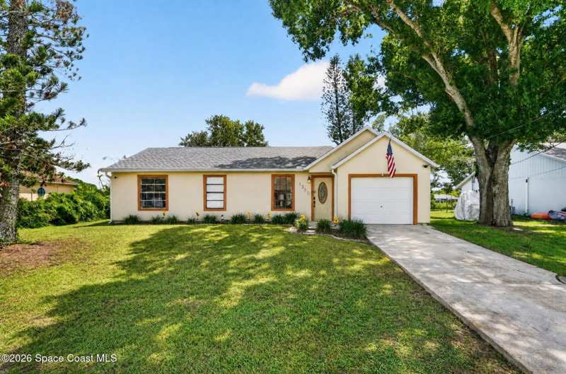 3 bedroom Single Family Residence at 1350 Heberling Street, Port Malabar Unit 42, Palm Bay — photo 1
