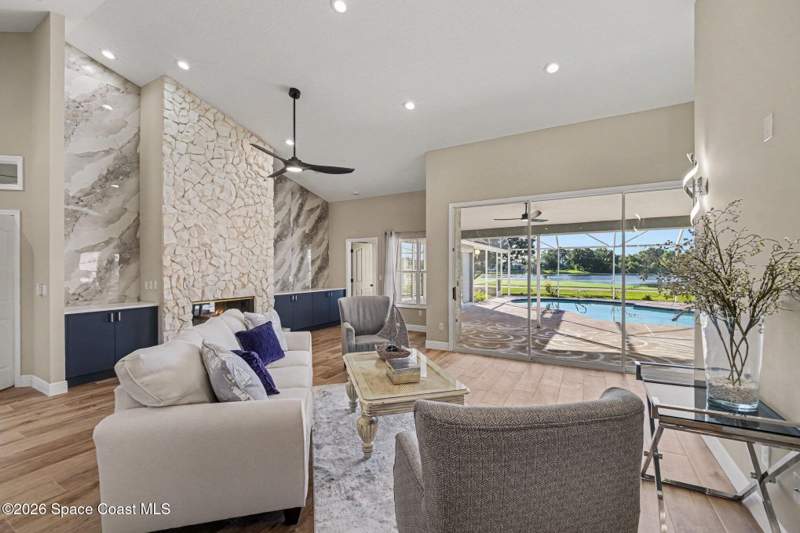 3 bedroom Single Family Residence at 804 Spanish Cove Drive, Spanish Cove Suntree Pud Stage 4 Tract 35 and A Po, Melbourne — photo 4