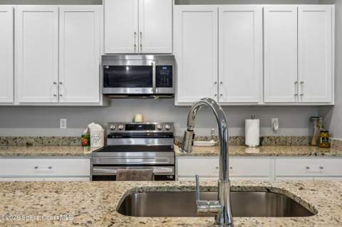 1596 Kylar Drive, Palm Bay FL - photo 10 of 40