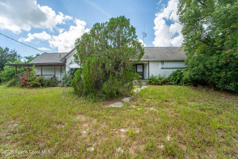 4 bedroom Single Family Residence at 6715 Whispering Pines Lane, South Grant, Grant — photo 5